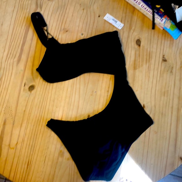 Bisou Bisou Other - One piece black swimsuit size M